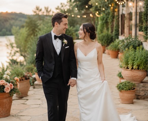 Wedding planning vision board in LunaBoard with romantic inspiration and practical planning details.